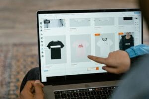 Shopify – Best for E-Commerce Websites